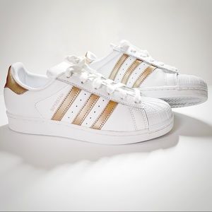 HP✨Adidas Superstar Cyber Metallic Women’s Shoes